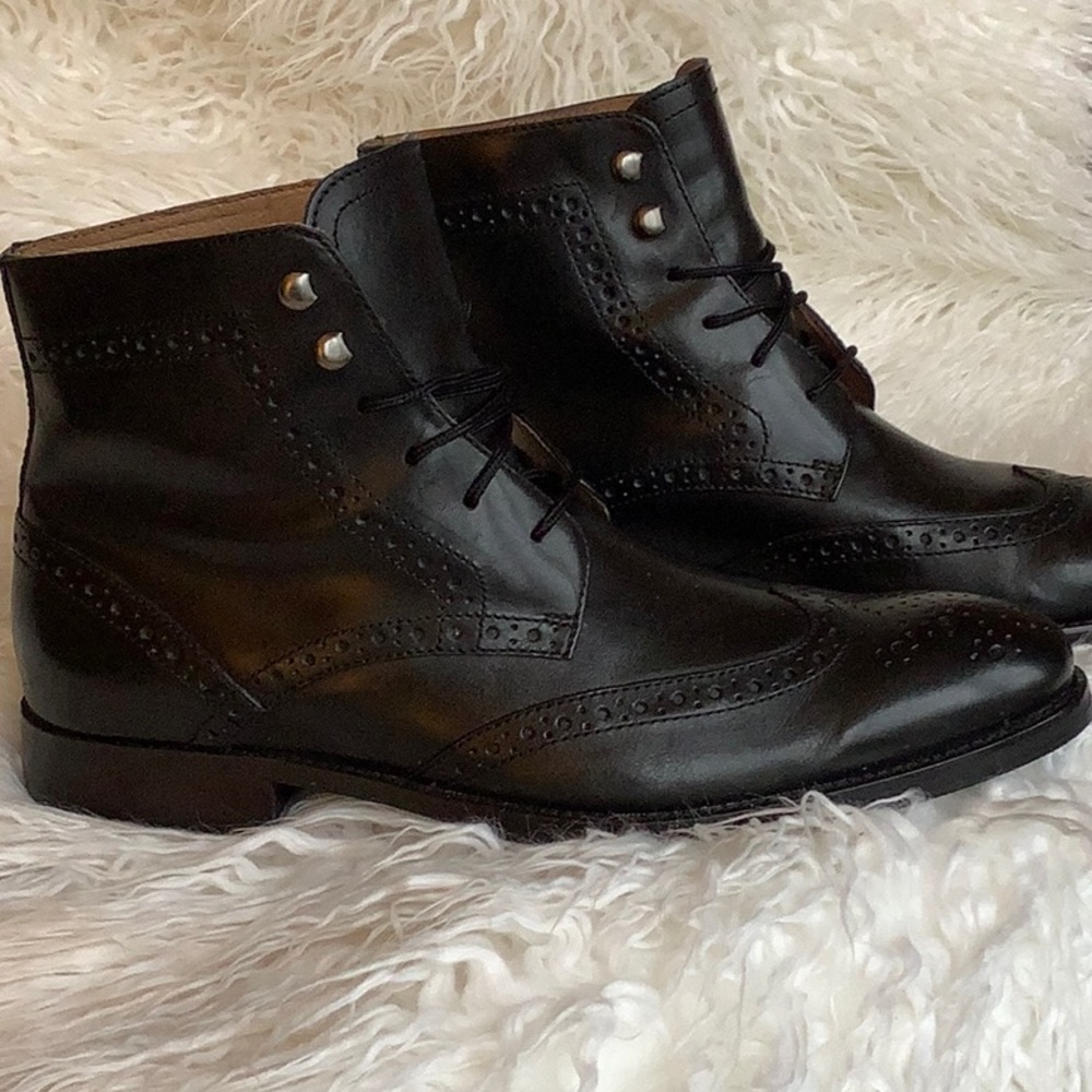 Johnston & Murphy Wingtip Dress Boot